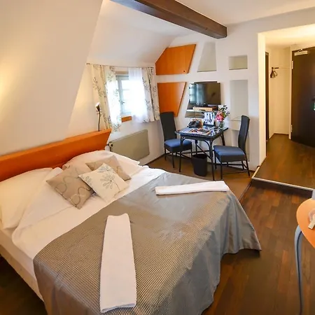 Hotel Restaurant & ****hotel Hoeerhof Idstein