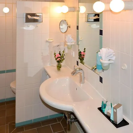 Hotel Restaurant & ****hotel Hoeerhof 4*