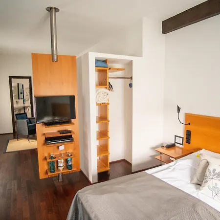 Restaurant & ****hotel Hoeerhof Hotel 4*