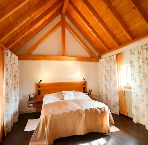 Restaurant & ****hotel Hoeerhof 4*